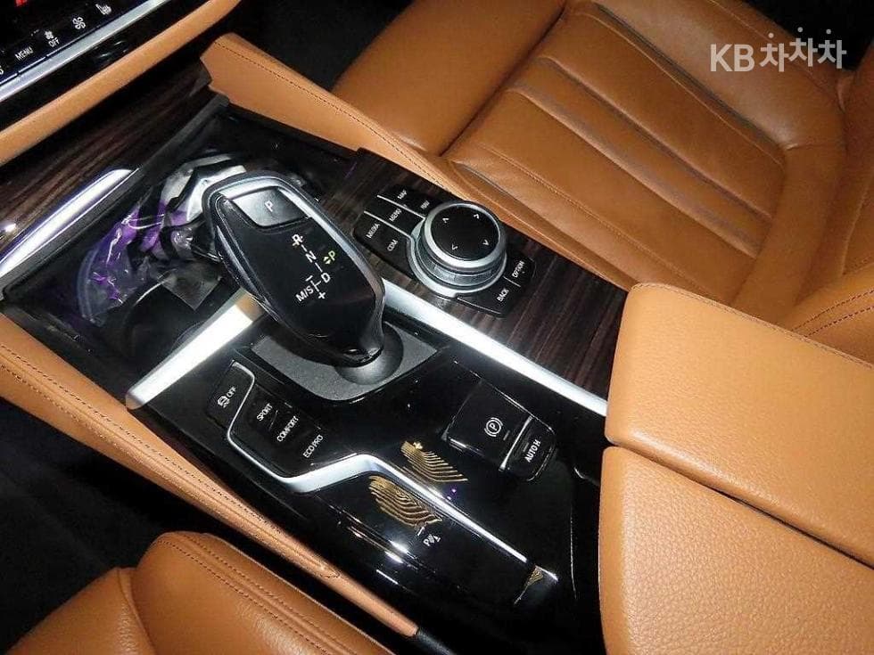BMW 올New5 Series (G30)520i M Sport - 12