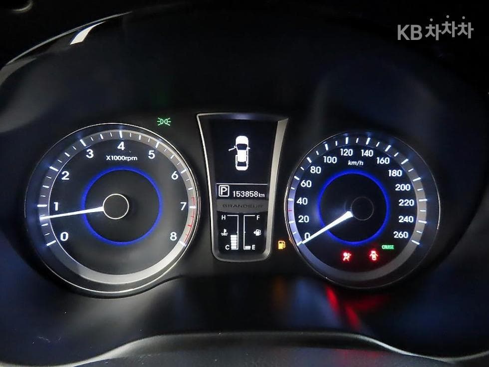 Hyundai Grandeur (Azera)HGHG240 Luxury - 8