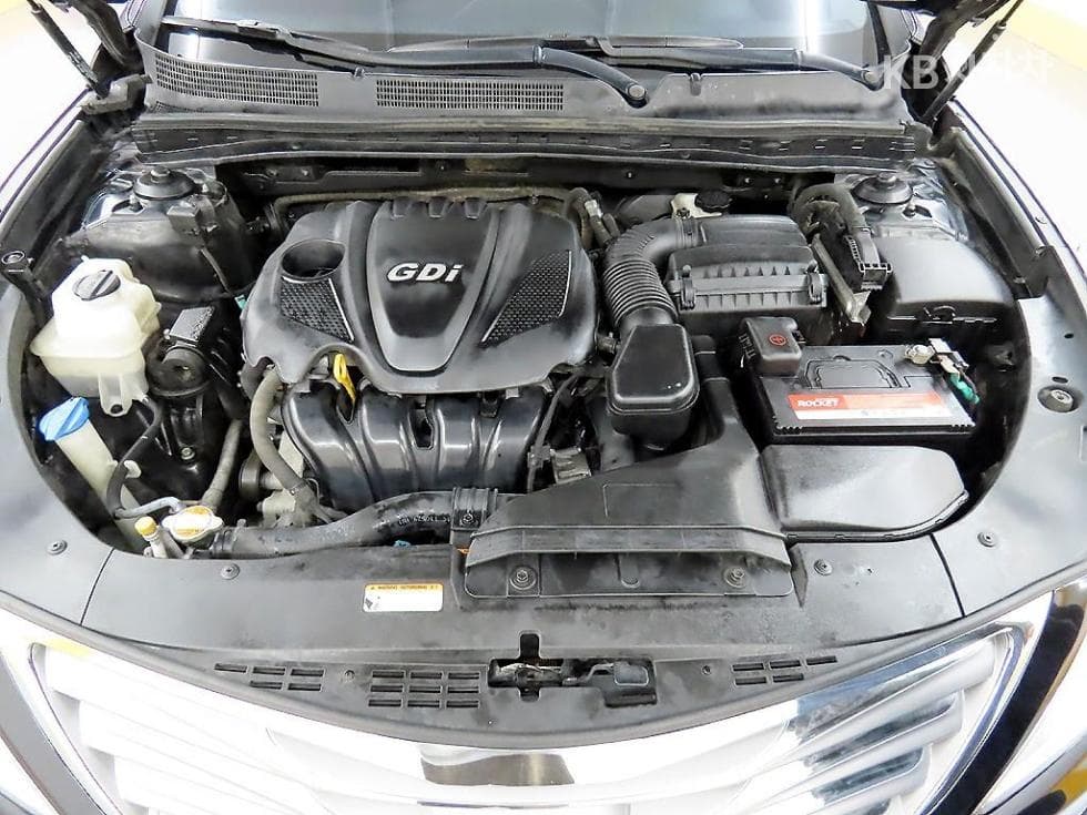 Hyundai Grandeur (Azera)HGHG240 Luxury - 19