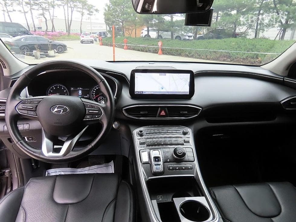 Hyundai The New (facelift) Santa Fe TMGasoline 2.5T 2WD Prestige - 7
