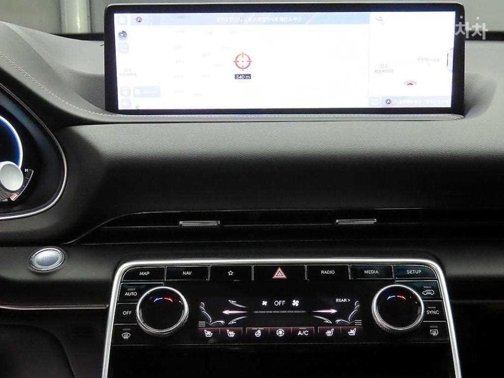 Дженезис GV803.0 Дизел AWD - 13