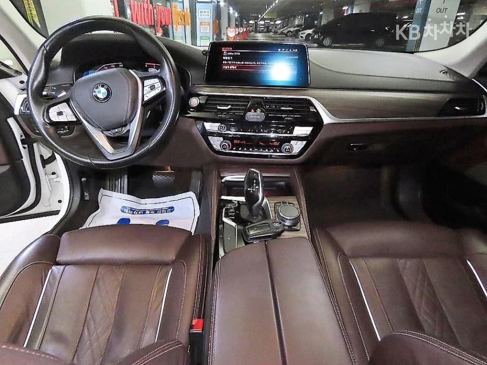 BMW 올New5 Series (G30)520d xDrive Luxury Plus - 10