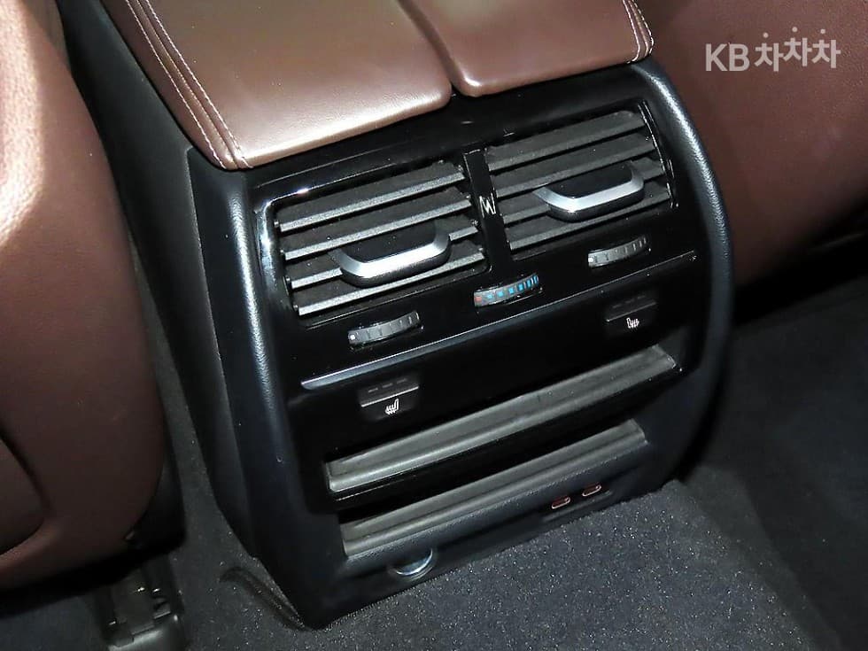 BMW 올New5 Series (G30)520d xDrive Luxury Plus - 13