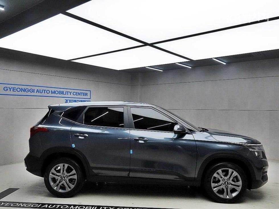 Kia Seltos1.6 Gasoline Turbo 2WD Prestige - 2