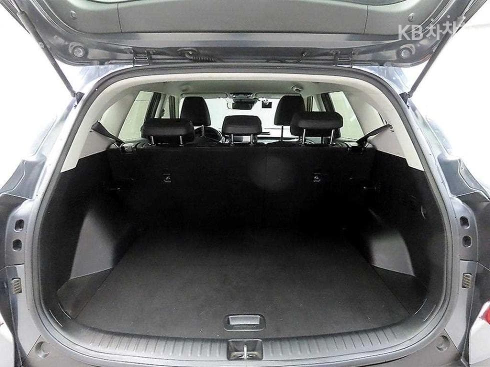 Kia Seltos1.6 Gasoline Turbo 2WD Prestige - 18