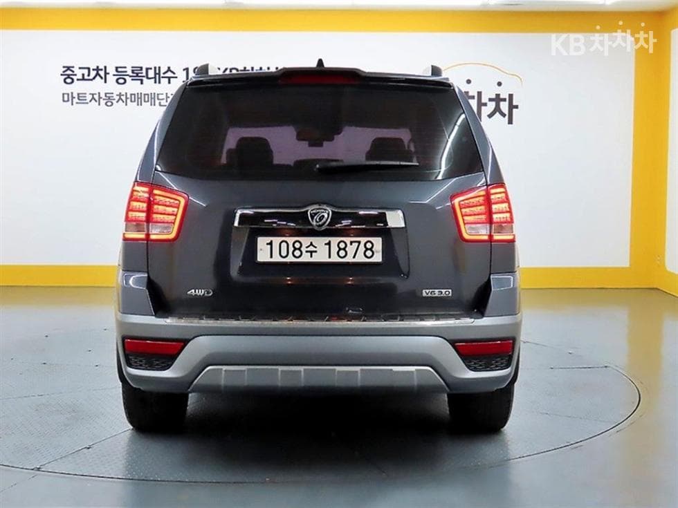 Kia The New (facelift) Mohave4WD President 7-seater (Limousine) - 3
