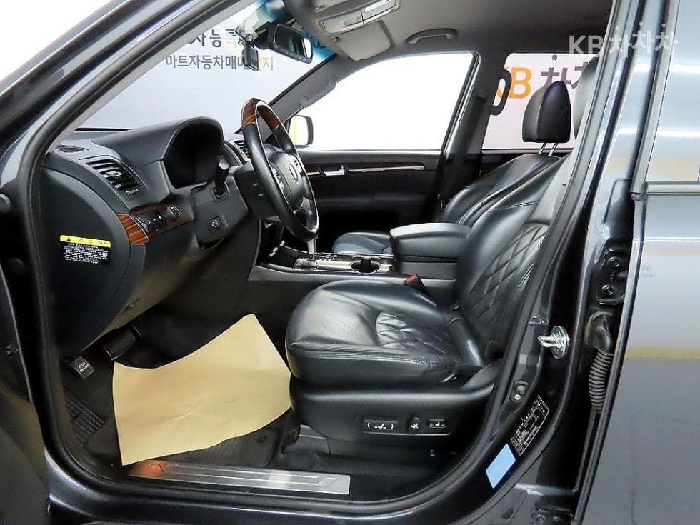 Kia The New (facelift) Mohave4WD President 7-seater (Limousine) - 5