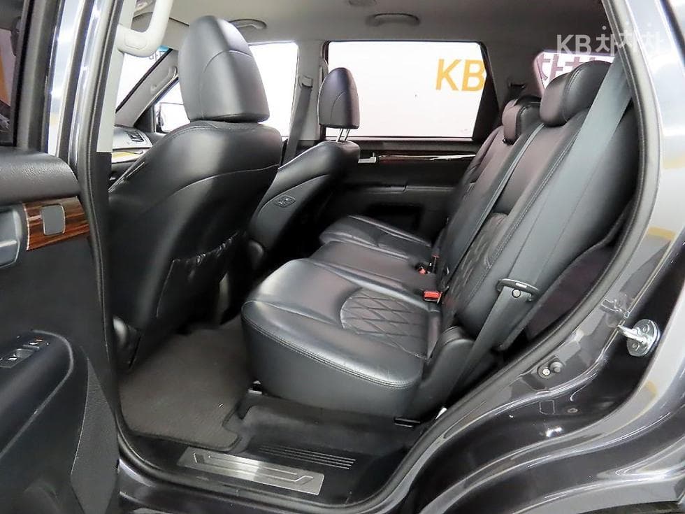 Kia The New (facelift) Mohave4WD President 7-seater (Limousine) - 6