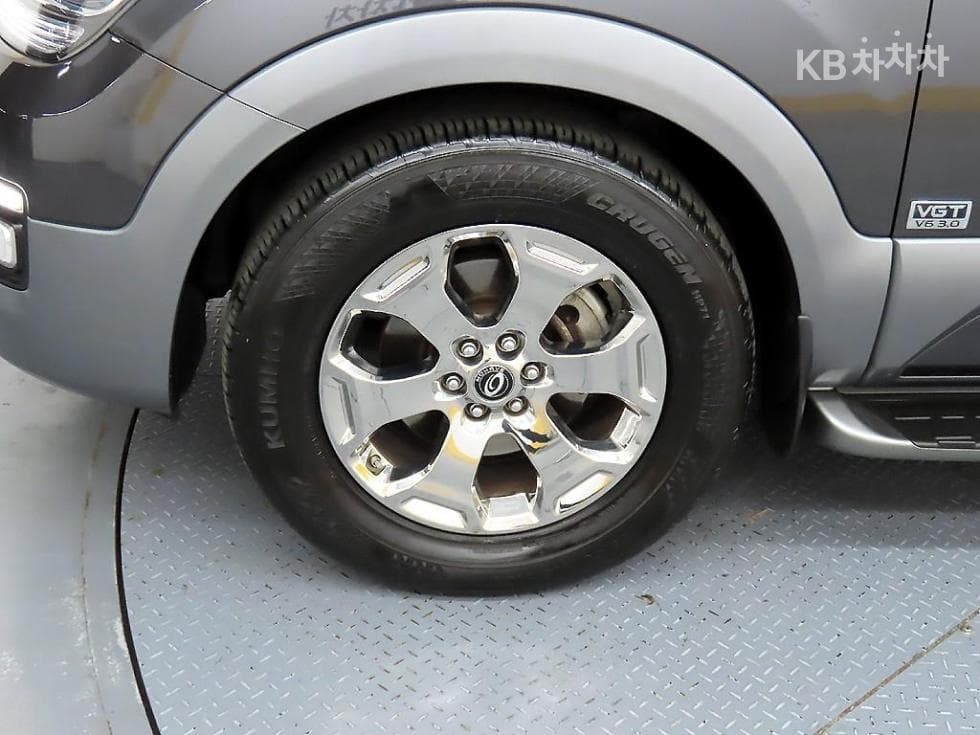 Kia The New (facelift) Mohave4WD President 7-seater (Limousine) - 20