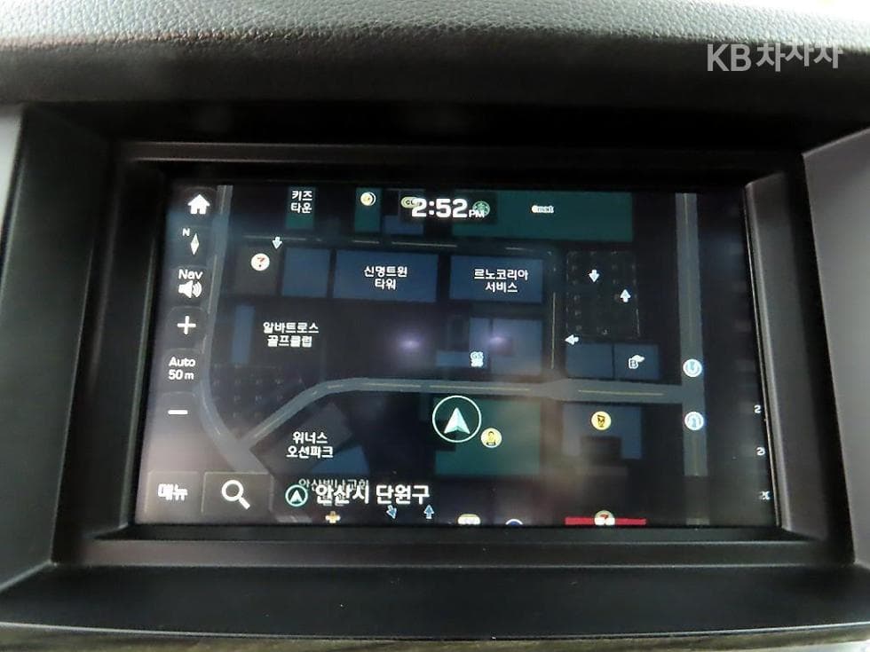 Genesis G802.2D AWD Luxury - 15