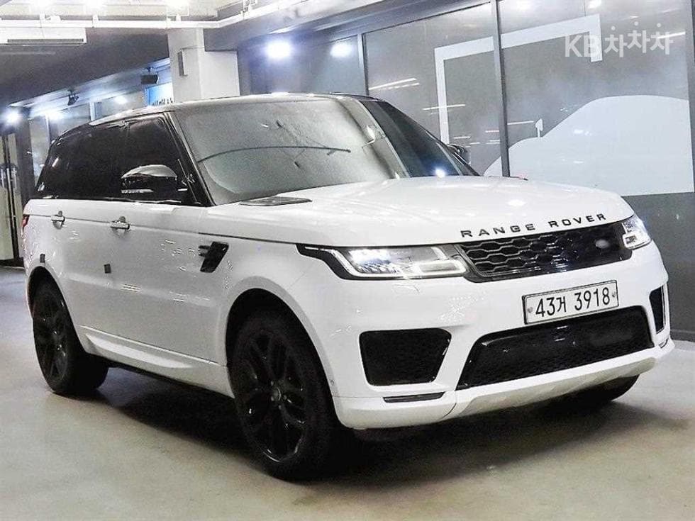 Land Rover New Range Rover Sport 3.0 SDV6 Autobiography Dynamic(2014+ model year refresh) - Image 1