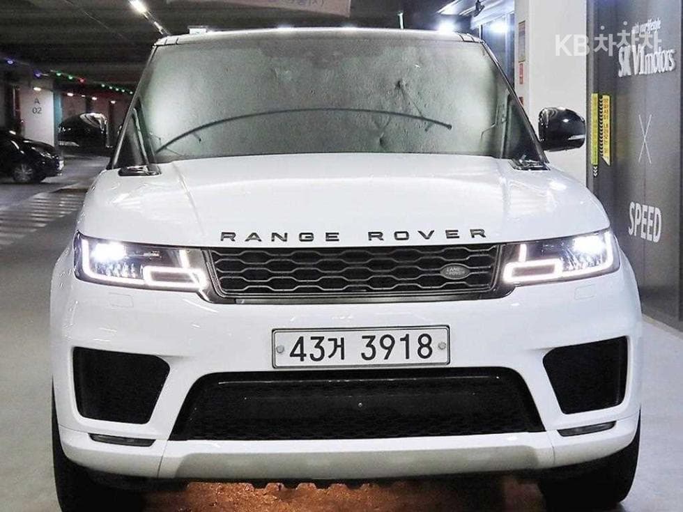 Land Rover New Range Rover Sport3.0 SDV6 Autobiography Dynamic - 2