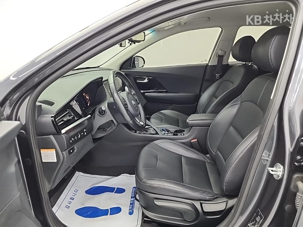 Киа The New (фейслифт) Ниро1.6 HEV Престиж - 11