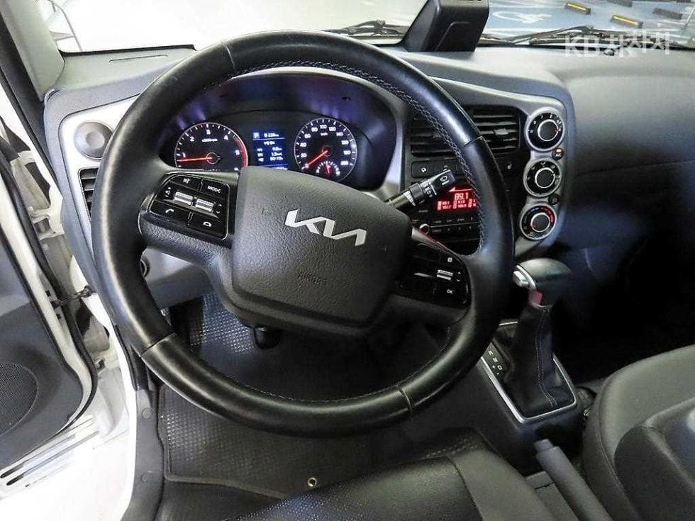 Kia The New (facelift) Bongo 3 (light truck)1 Ton King Cab Extra Long 2WD L Light - 8