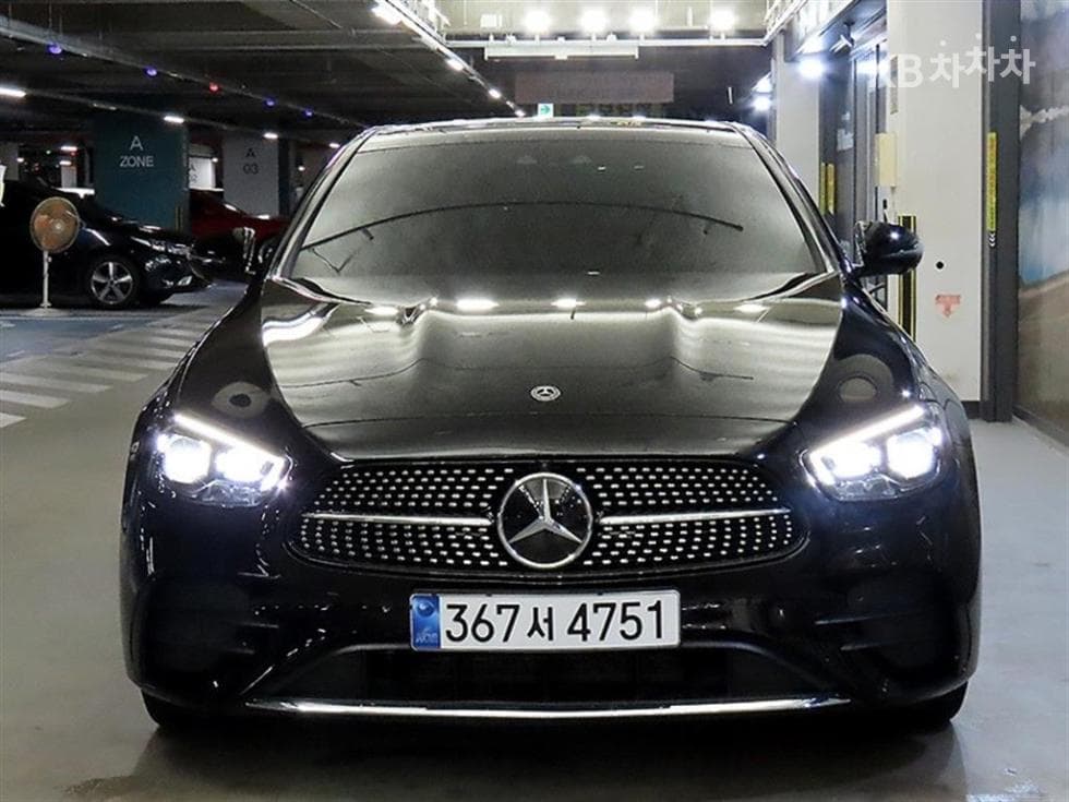 Mercedes-Benz E-Class (W213)E350 4MATIC Avantgarde - 2