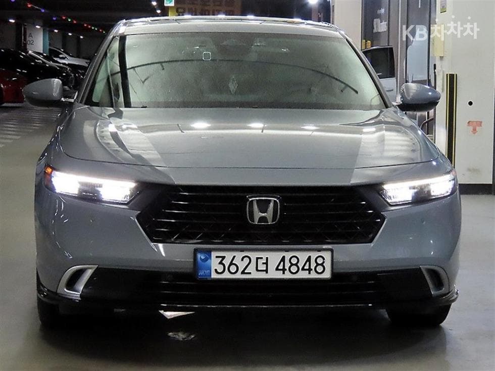 혼다 어코드 10세대Hybrid 2.0 Touring - 2