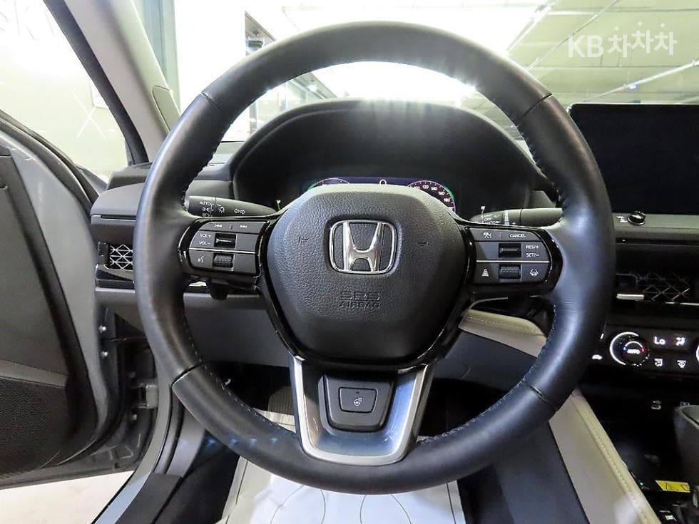 혼다 어코드 10세대Hybrid 2.0 Touring - 8