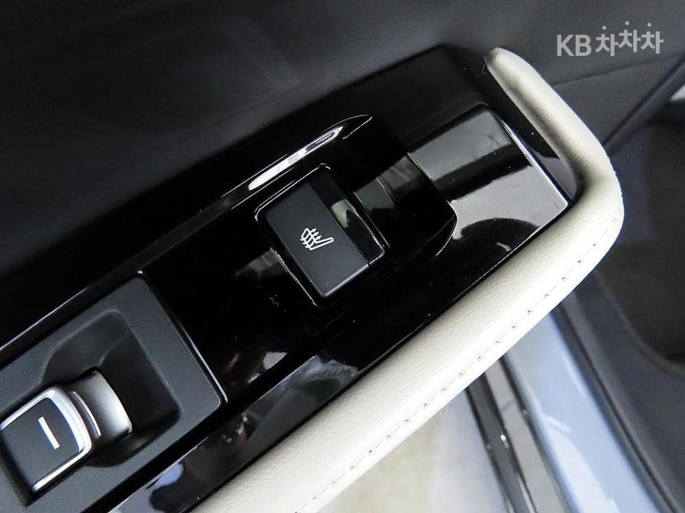 혼다 어코드 10세대Hybrid 2.0 Touring - 14