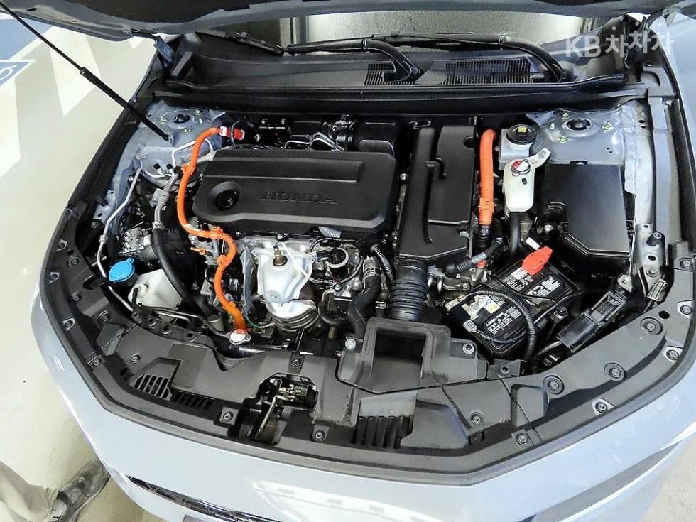 혼다 어코드 10세대Hybrid 2.0 Touring - 19