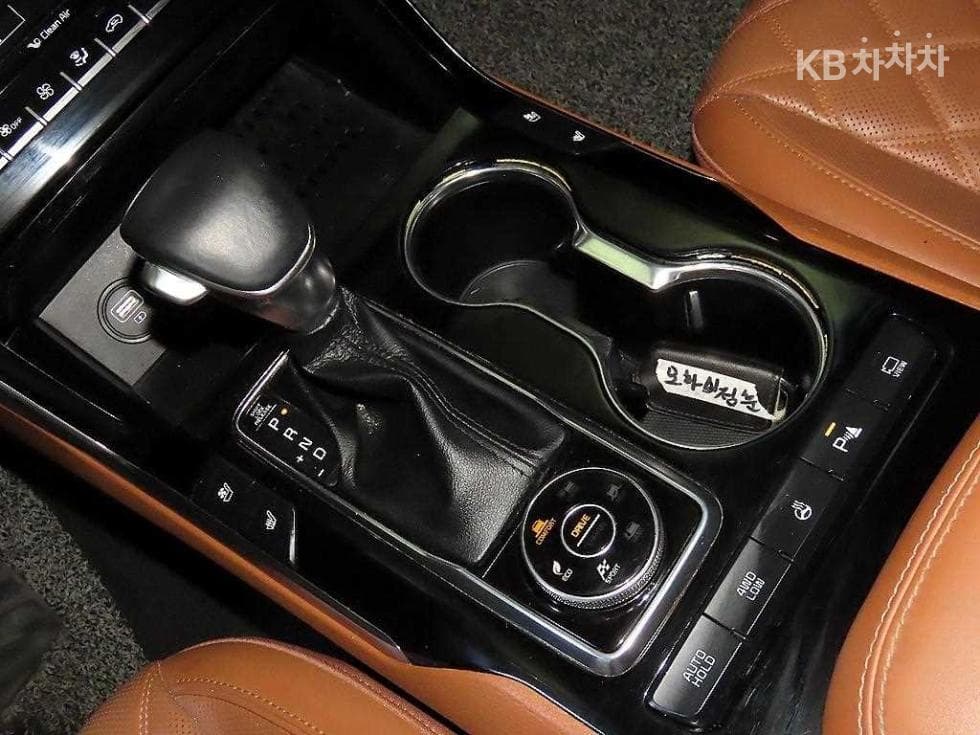 Kia Mohave 더마스터3.0 Diesel 4WD Masters - 12