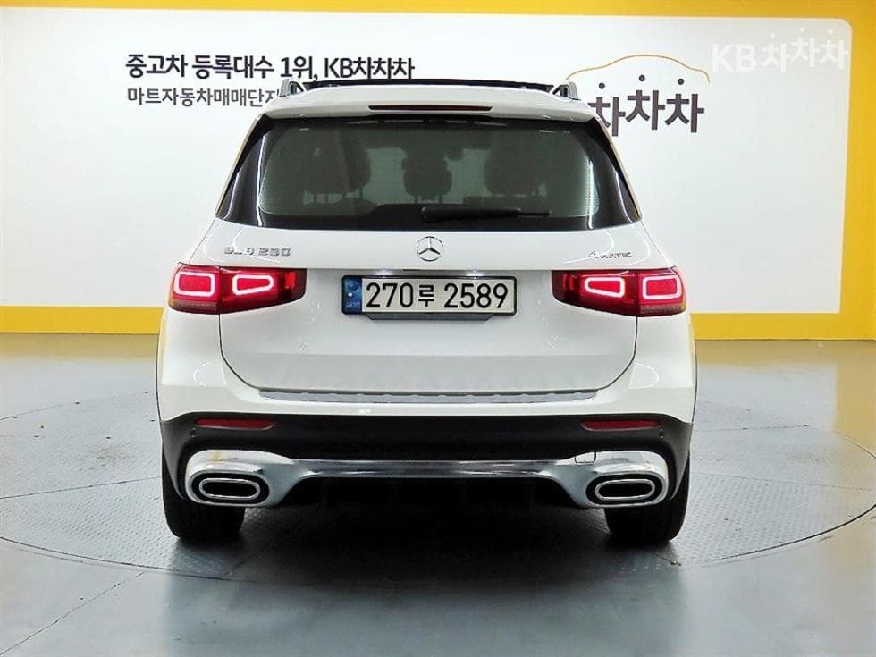 Mercedes-Benz GLB(X247)GLB 250 4Matic - 3