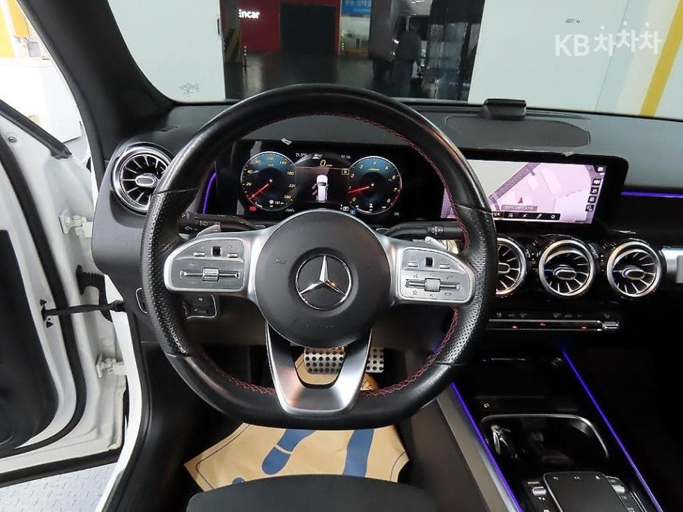 Mercedes-Benz GLB(X247)GLB 250 4Matic - 9