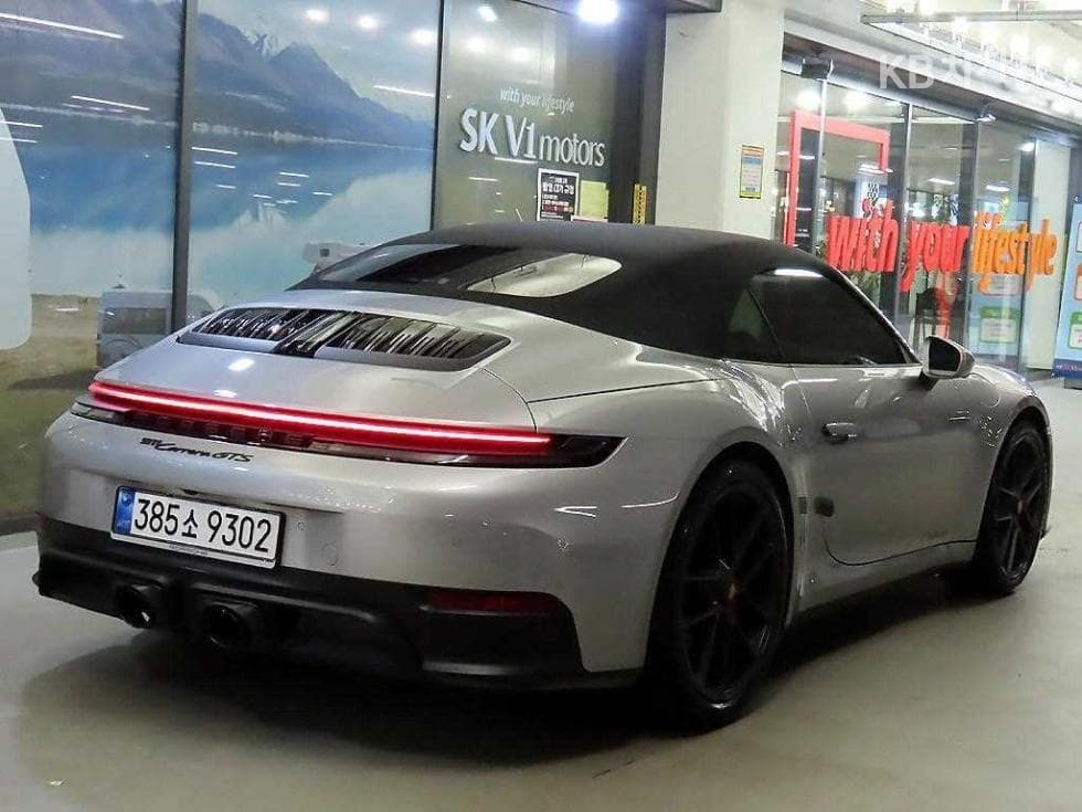 Porsche 911(992)Carrera GTS Cabriolet - 4