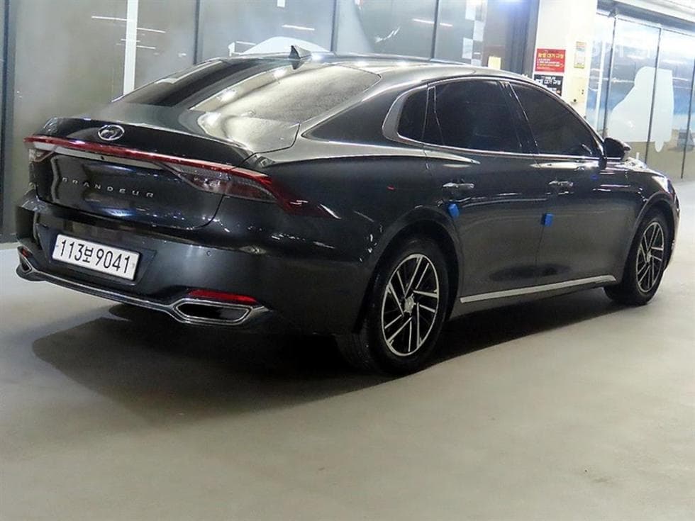Hyundai The New (facelift) Grandeur (Azera)2.5 Premium - 4