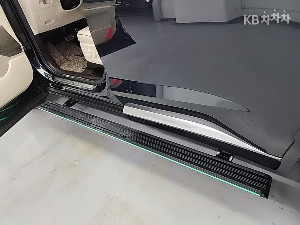 Hyundai Palisade2.2 Diesel 7-seater (Limousine) AWD Calligraphy - 14