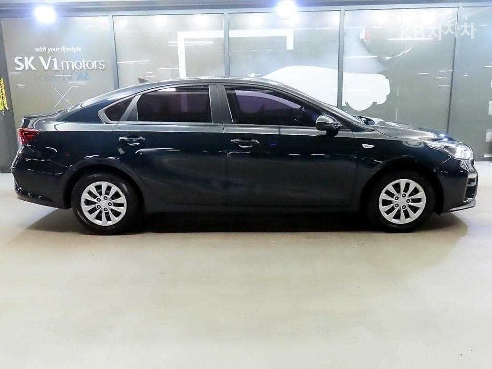 Kia All New K31.6 Gasoline Trendy - 3