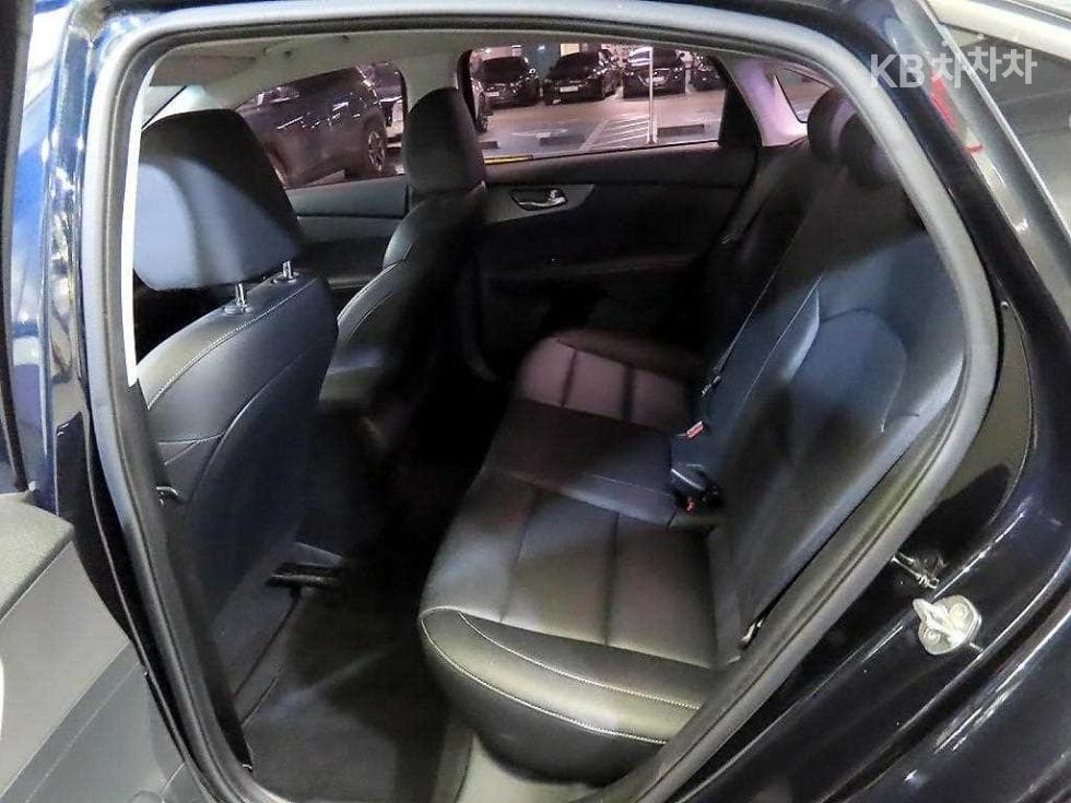 Kia All New K31.6 Gasoline Trendy - 7