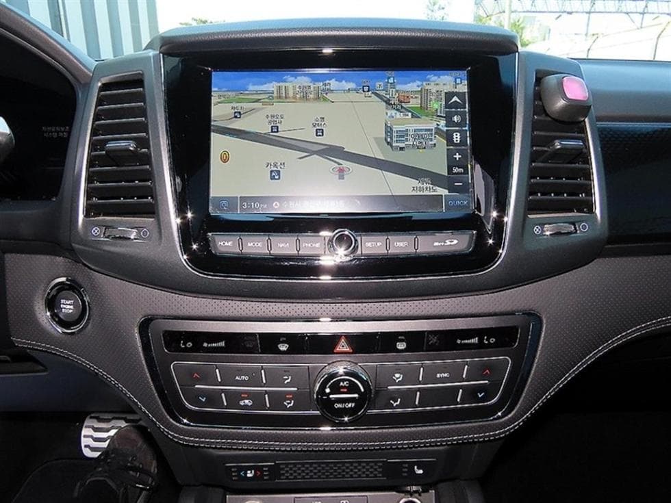 KG Mobility The New (facelift) Rexton 스포츠2.2 4WD Prestige - 14