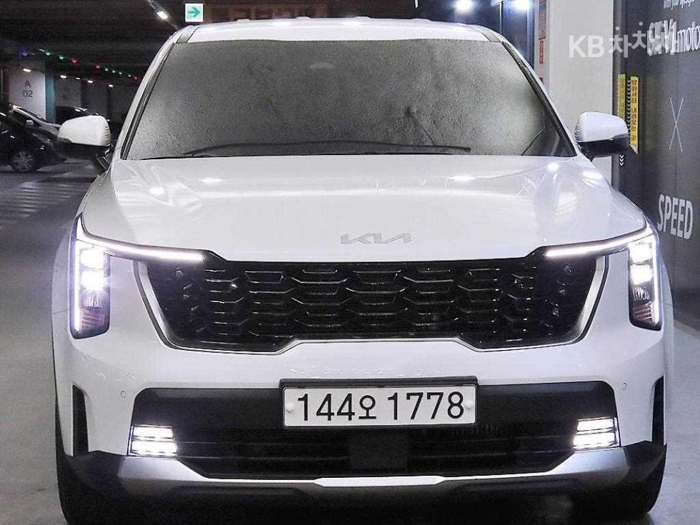 Kia Sorento 4th generation2.2 Diesel 2WD Prestige - 2