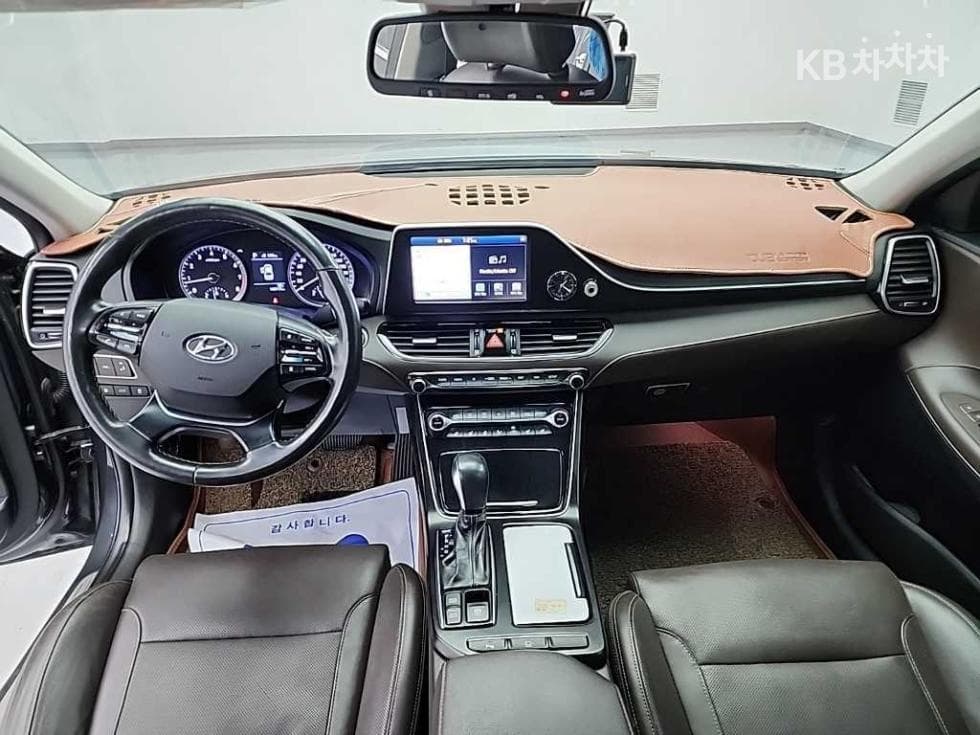 Hyundai Grandeur (Azera)IG2.4 Premium Special (special feature/edition) - 7
