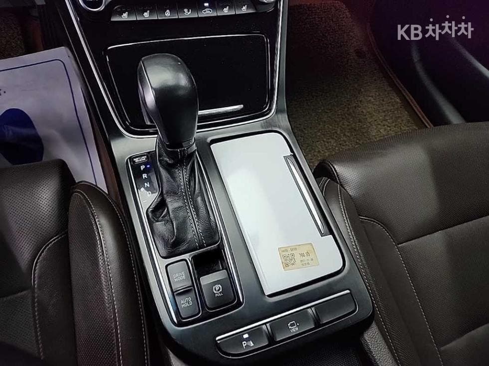 Hyundai Grandeur (Azera)IG2.4 Premium Special (special feature/edition) - 8