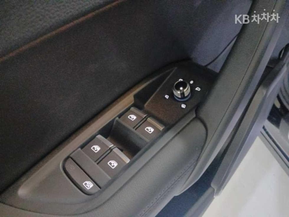 Audi The New Q5(FY)45 TFSI Quattro Premium - 12