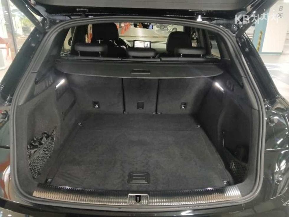 Audi The New Q5(FY)45 TFSI Quattro Premium - 17