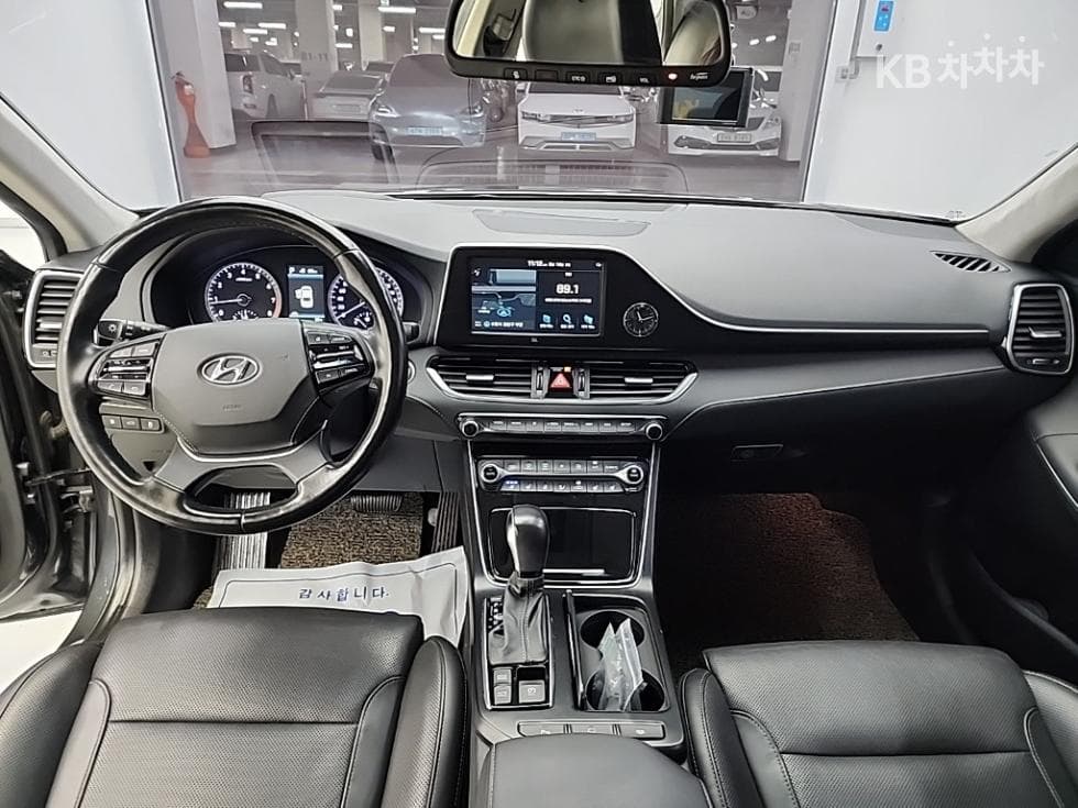 Hyundai Grandeur (Azera)IG2.4 Exclusive Special (special feature/edition) - 7