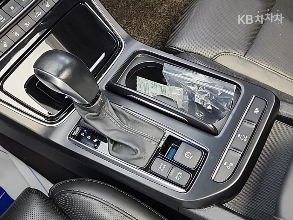 Hyundai Grandeur (Azera)IG2.4 Exclusive Special (special feature/edition) - 8