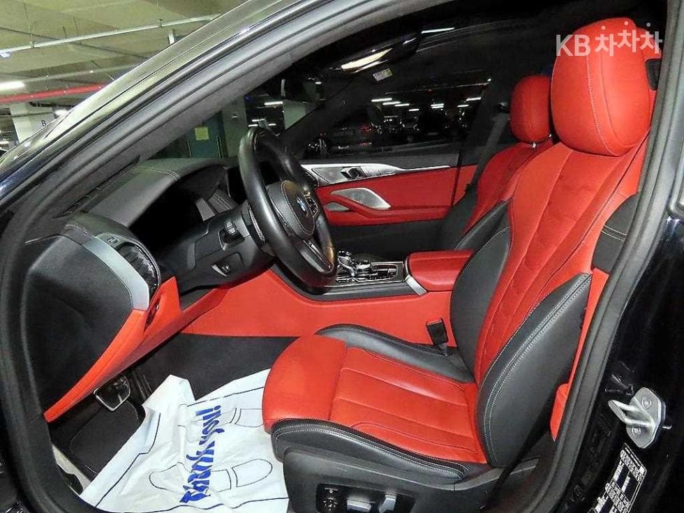 BMW 8시리즈 (G15)840d xDrive Gran Coupe M Sport Package - 6