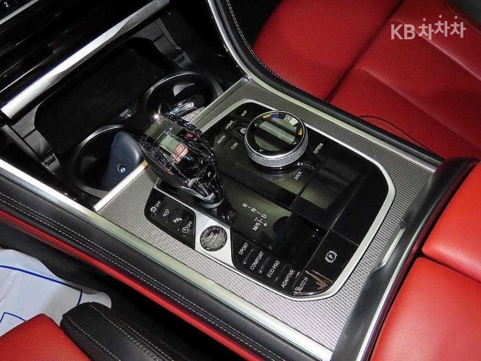 BMW 8시리즈 (G15)840d xDrive Gran Coupe M Sport Package - 12