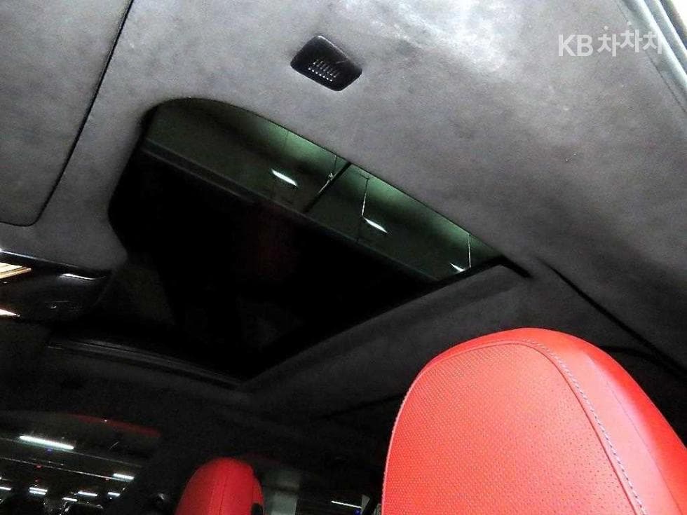 BMW 8시리즈 (G15)840d xDrive Gran Coupe M Sport Package - 16