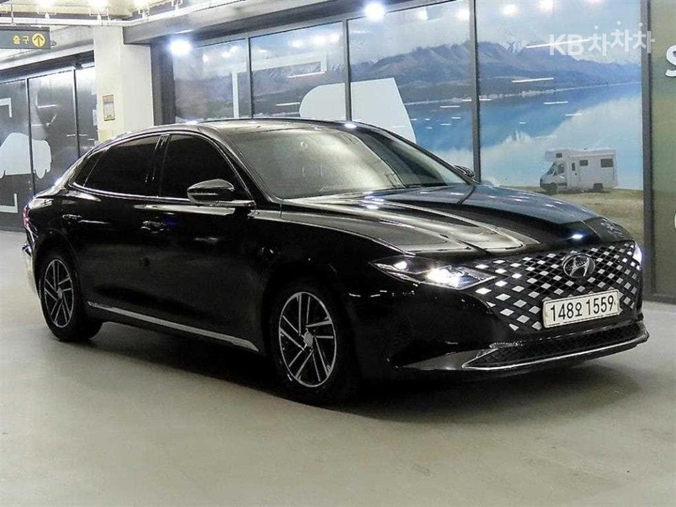 Hyundai The New (facelift) Grandeur (Azera) 2.5 Premium - Image 1