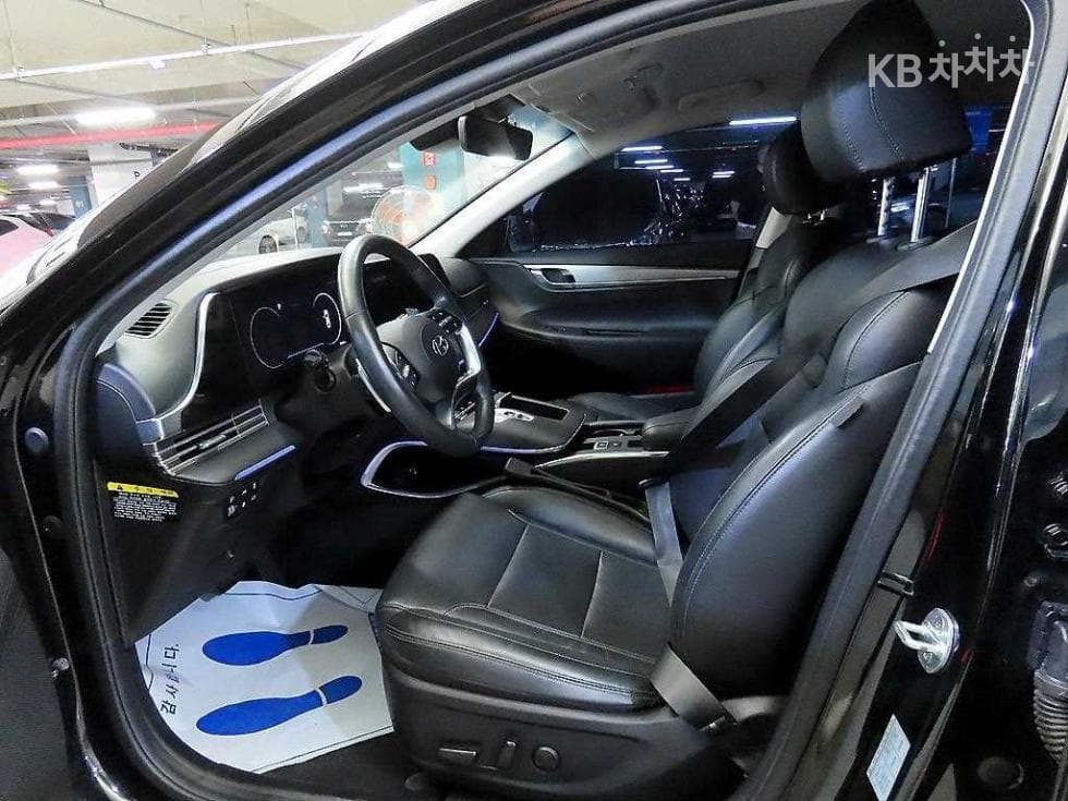 Hyundai The New (facelift) Grandeur (Azera)2.5 Premium - 6