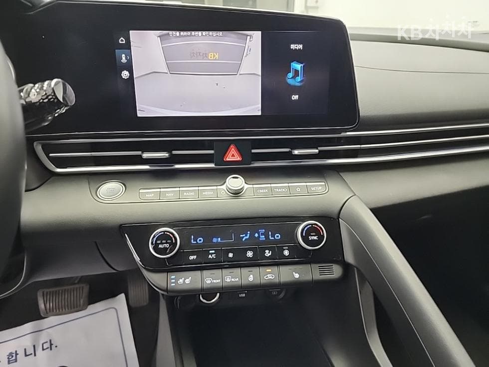 Hyundai All New Avante (Elantra)(CN7)1.6 Gasoline Modern - 10