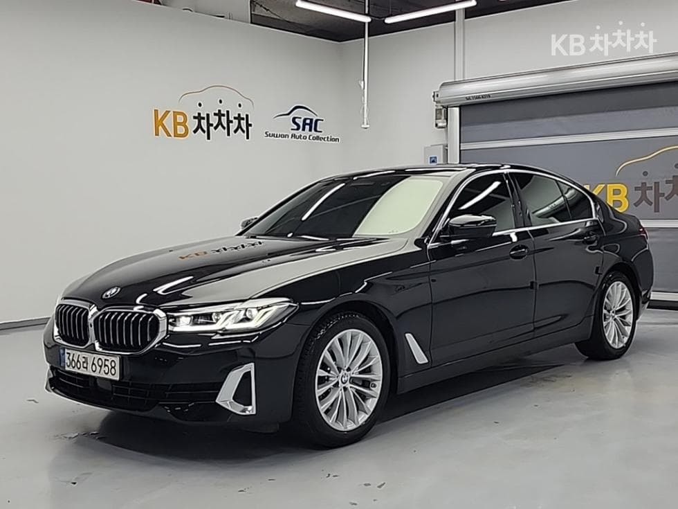 BMW 올Нов5 Серия (G30) 523d Luxury - Image 1