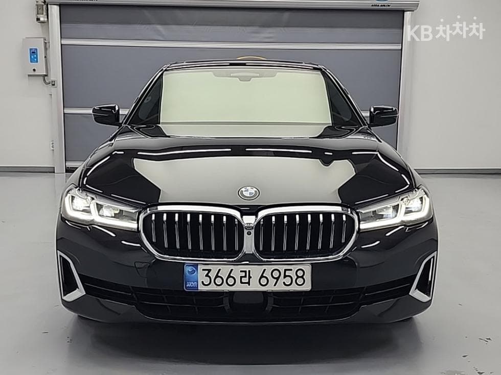 BMW 올New5 Series (G30)523d Luxury - 2