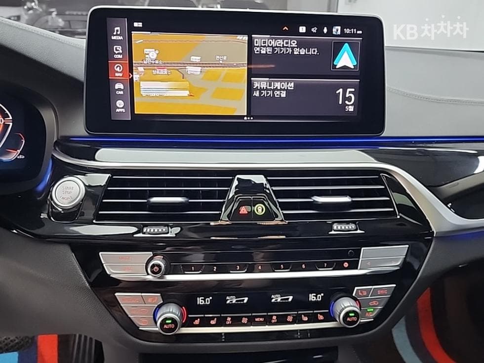 BMW 올New5 Series (G30)523d Luxury - 10