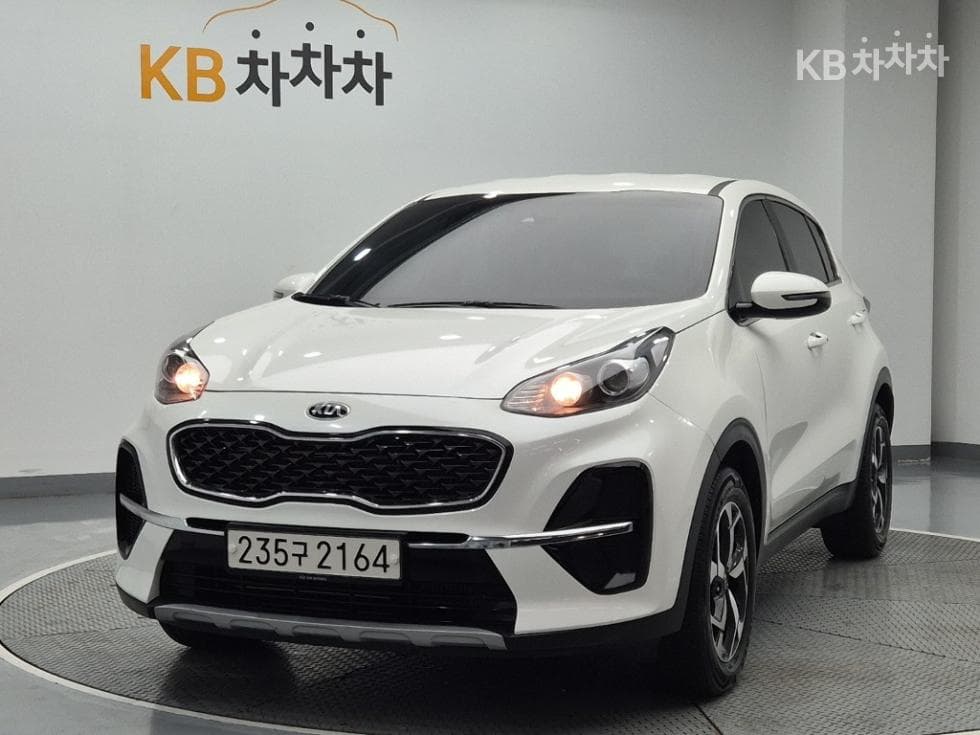 Kia Sportage 더 볼드 2.0 Diesel 2WD Trendy - Image 1