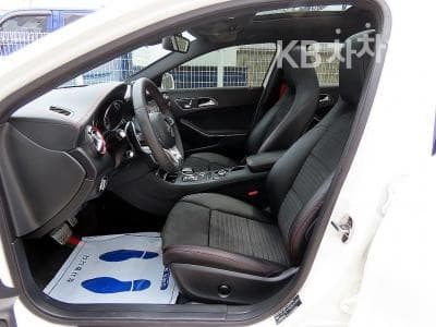 Mercedes-Benz GLA X156GLA45 AMG 4매틱 - 5